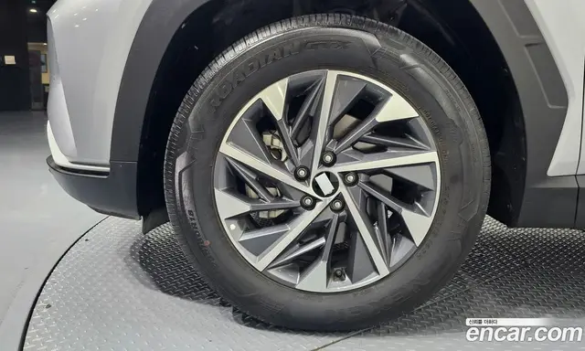 Hyundai Tucson 2023 2.0 автомат (гидро), миниатюра 5