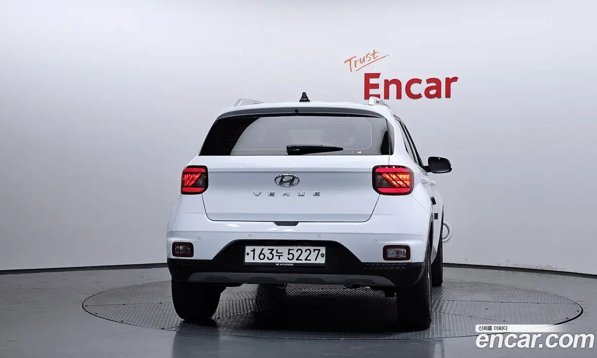Hyundai Venue 2020 1.6 автомат (гидро), фото 4