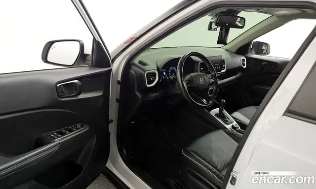 Hyundai Venue 2020 1.6 автомат (гидро), миниатюра 10