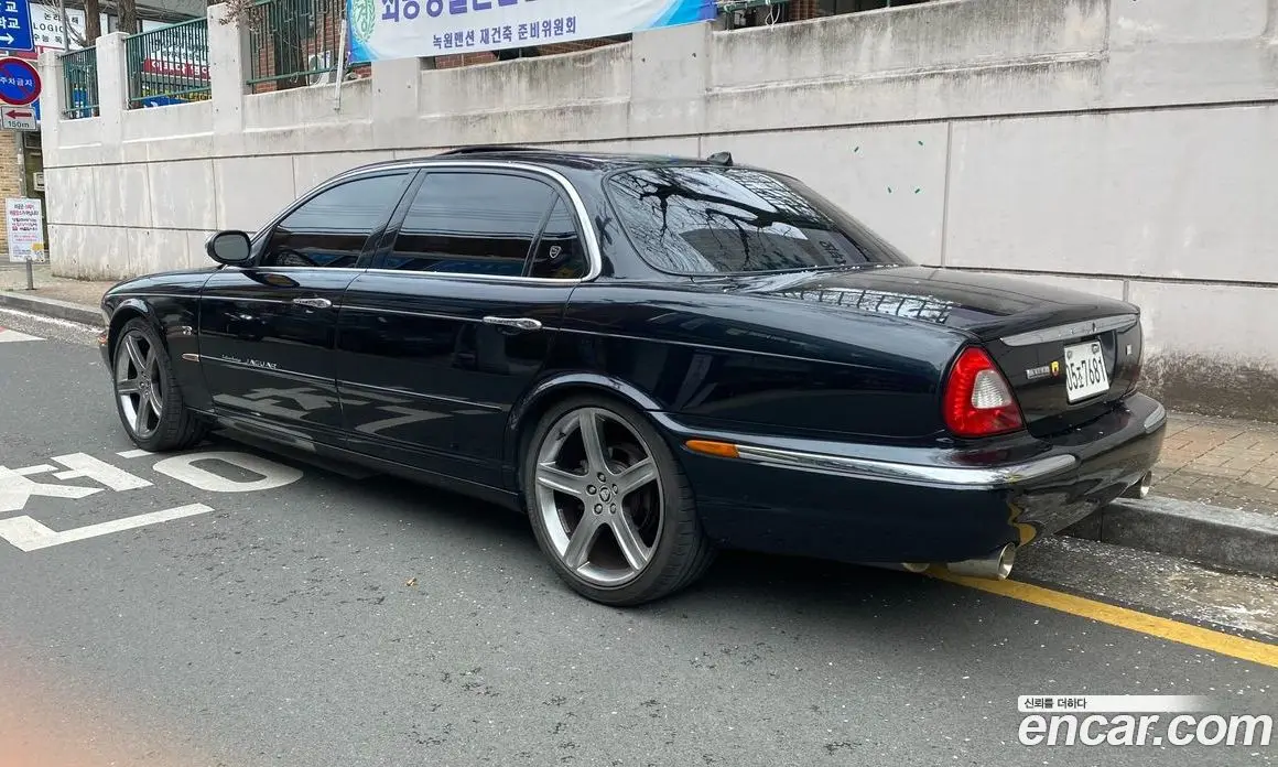 Jaguar XJ 2005 4.2 автомат (гидро), фото 2 Jaguar XJ 2005 4.2 автомат (гидро), фото 2