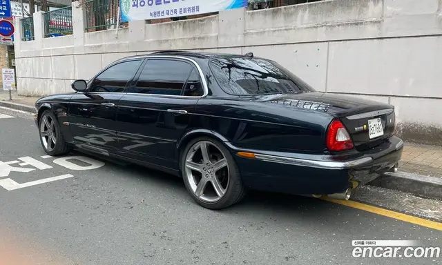 Jaguar XJ 2005 4.2 автомат (гидро), миниатюра 2 Jaguar XJ 2005 4.2 автомат (гидро), миниатюра 2