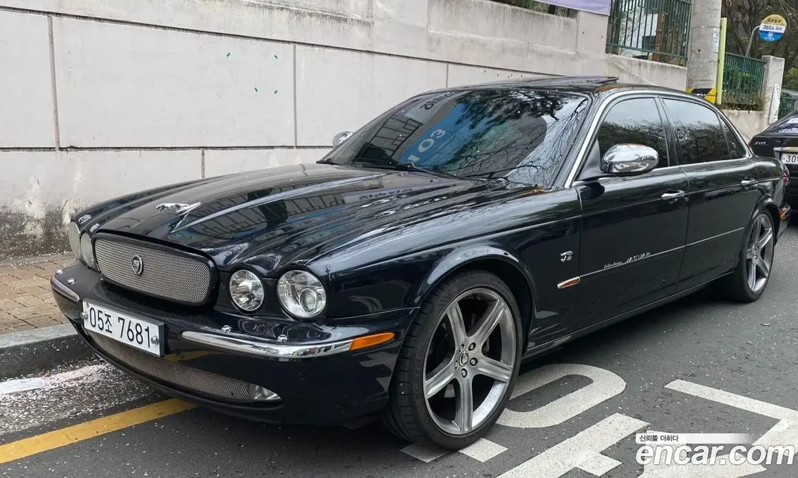 Jaguar XJ 2005 4.2 автомат (гидро), фото 13 Jaguar XJ 2005 4.2 автомат (гидро), фото 13