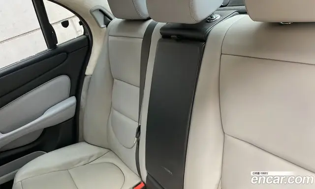Jaguar XJ 2005 4.2 автомат (гидро), миниатюра 9 Jaguar XJ 2005 4.2 автомат (гидро), миниатюра 9
