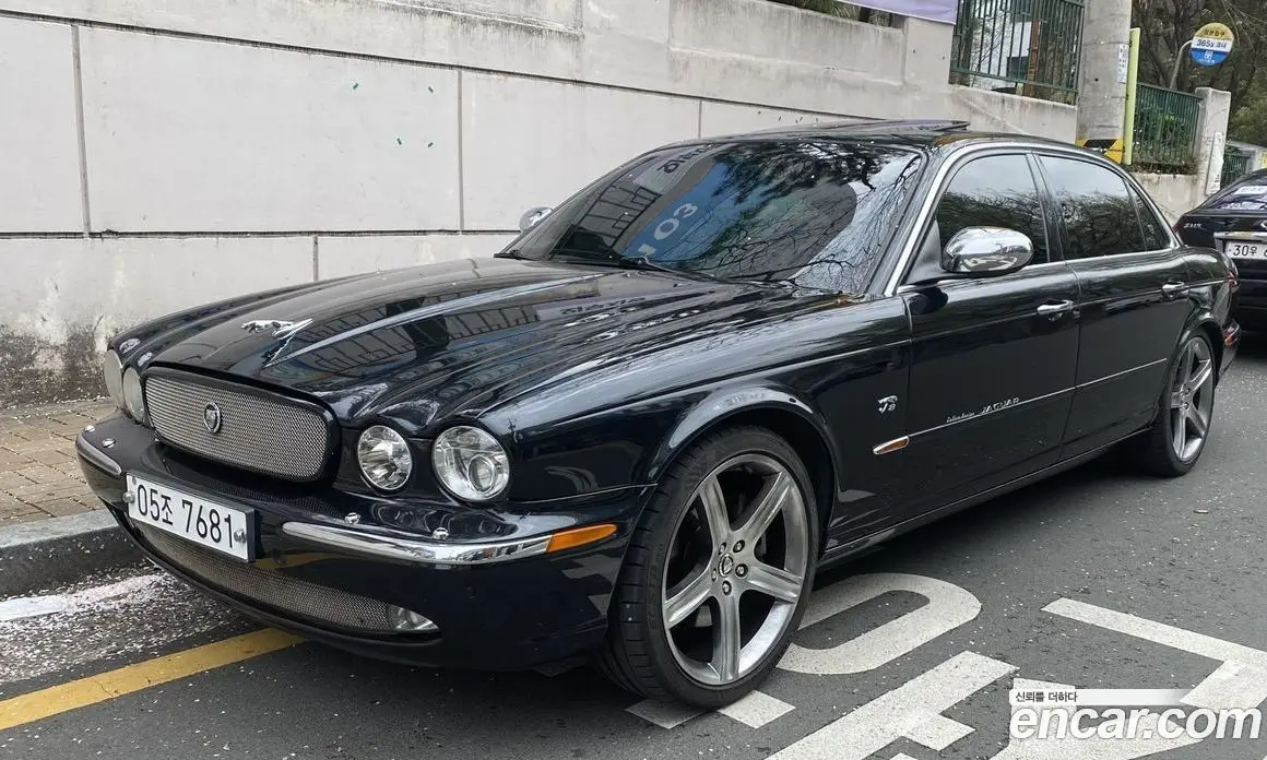Jaguar XJ 2005 4.2 автомат (гидро), фото 10 Jaguar XJ 2005 4.2 автомат (гидро), фото 10