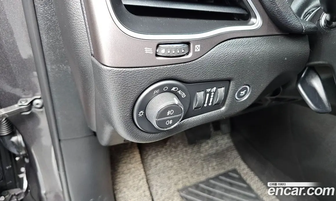 Jeep Cherokee 2019 2.4 автомат (гидро), фото 18