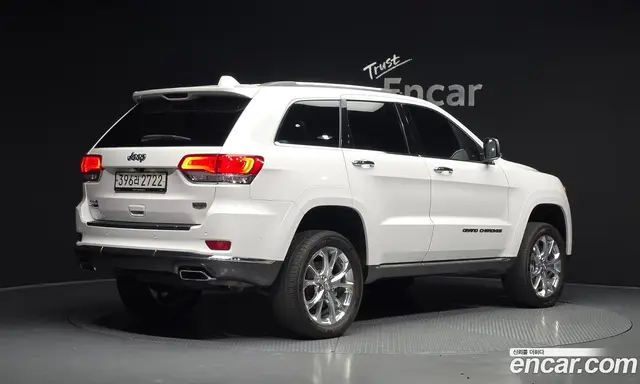 Jeep Cherokee 2019 3.0 автомат (гидро), миниатюра 2