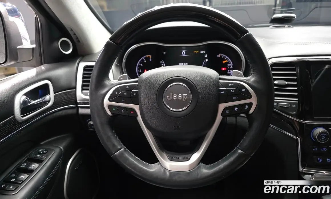Jeep Cherokee 2019 3.0 автомат (гидро), фото 19