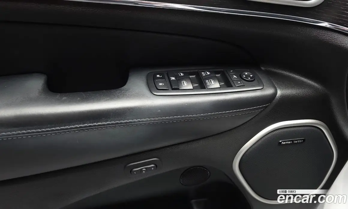 Jeep Cherokee 2019 3.0 автомат (гидро), фото 24