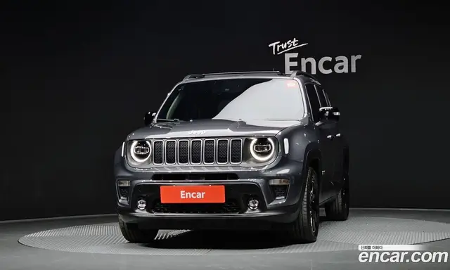Jeep Renegade 2023 1.3 автомат (гидро), миниатюра 3