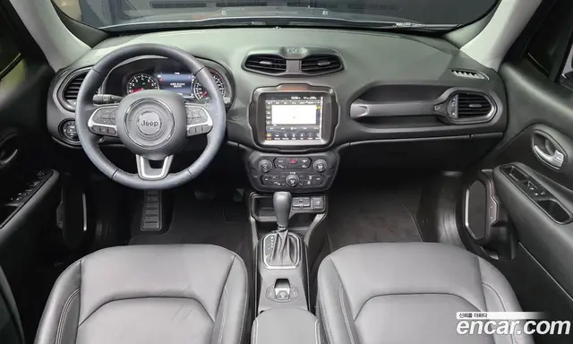 Jeep Renegade 2023 1.3 автомат (гидро), миниатюра 10