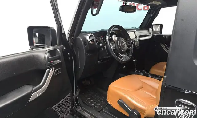 Jeep Wrangler 2016 3.6 автомат (гидро), миниатюра 12
