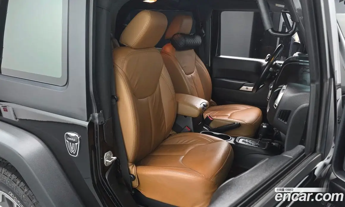 Jeep Wrangler 2016 3.6 автомат (гидро), фото 15