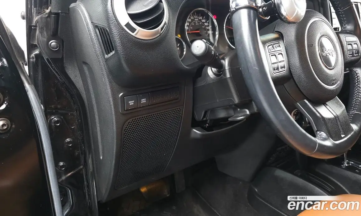 Jeep Wrangler 2016 3.6 автомат (гидро), фото 17