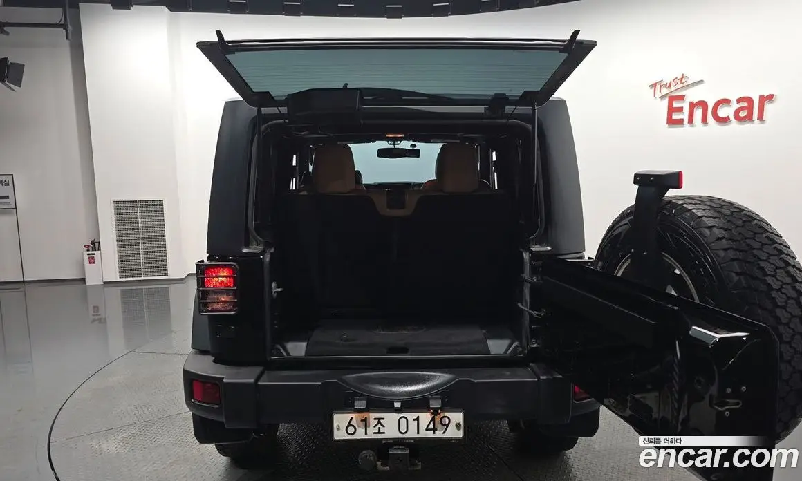Jeep Wrangler 2016 3.6 автомат (гидро), фото 25
