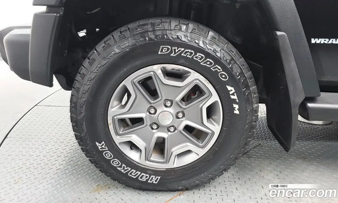 Jeep Wrangler 2016 3.6 автомат (гидро), фото 4