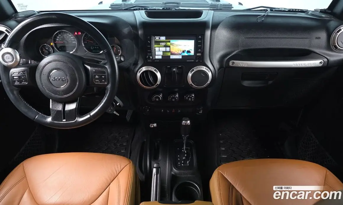Jeep Wrangler 2016 3.6 автомат (гидро), фото 9