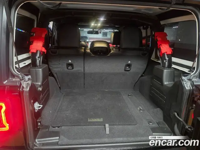 Jeep Wrangler 2021 2.0 автомат (гидро), миниатюра 12