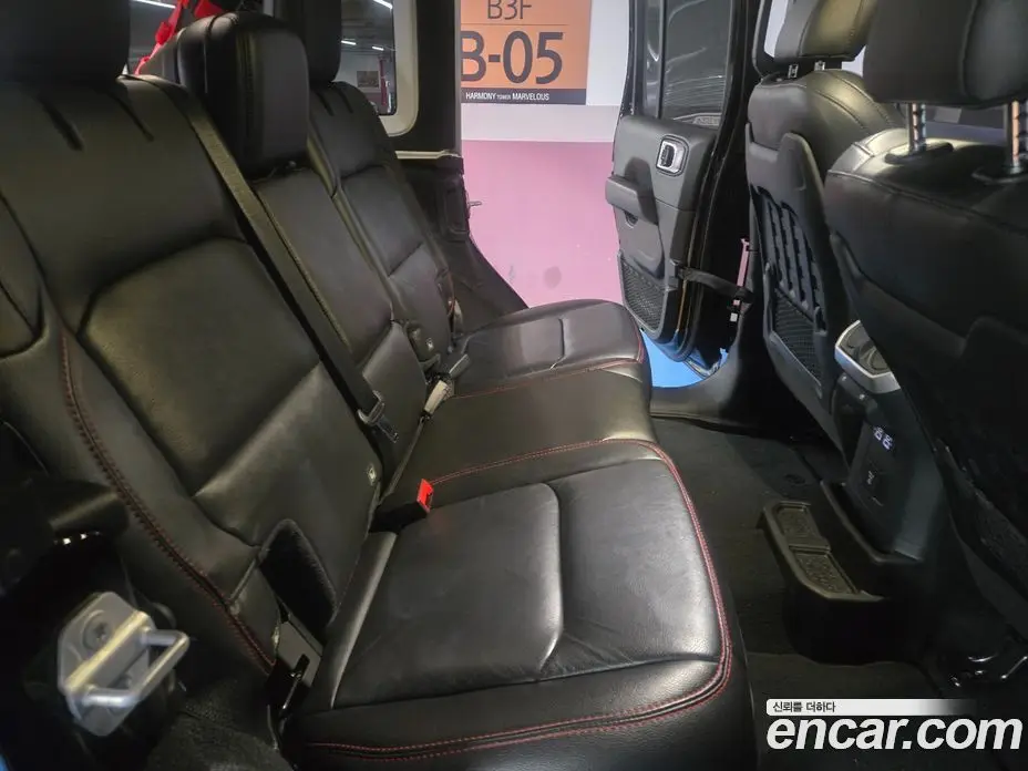 Jeep Wrangler 2021 2.0 автомат (гидро), фото 16