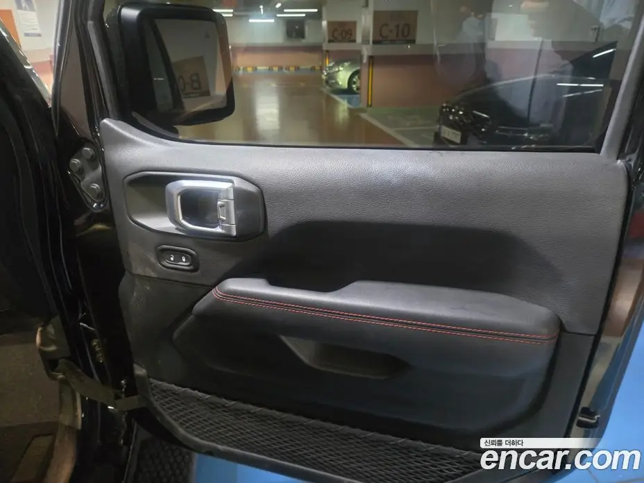Jeep Wrangler 2021 2.0 автомат (гидро), фото 18