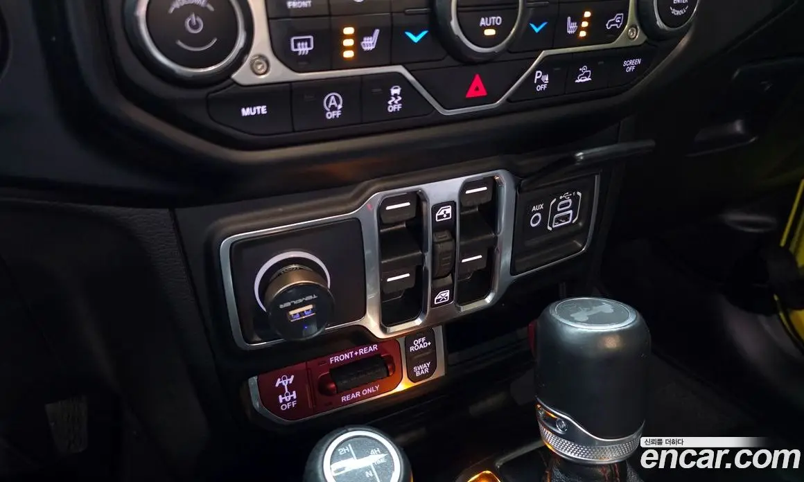 Jeep Wrangler 2022 2.0 автомат (гидро), фото 17