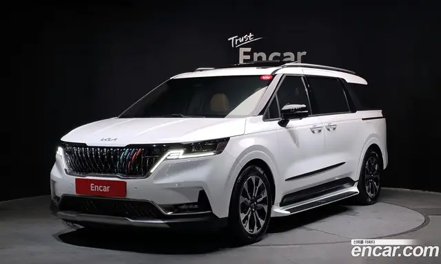 Kia Carnival, 2023, 38 241 км