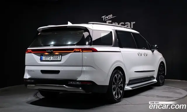Kia Carnival 2023 3.5 автомат (гидро), миниатюра 2