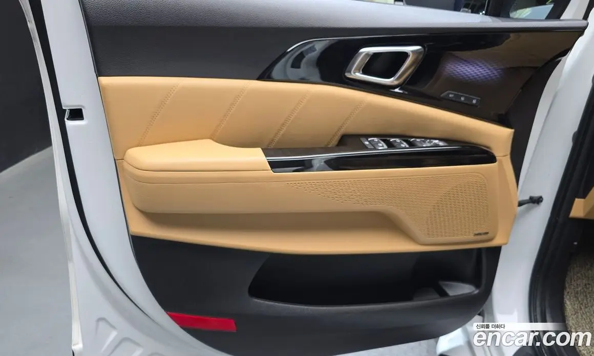 Kia Carnival 2023 3.5 автомат (гидро), фото 14
