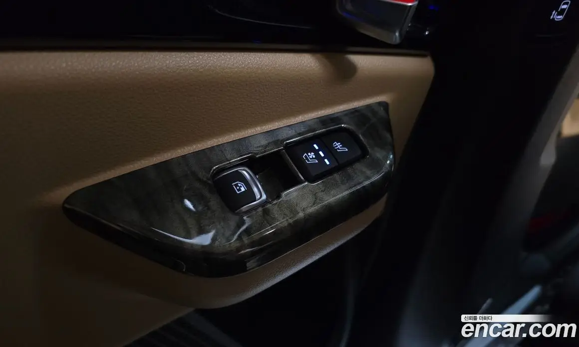 Kia Carnival 2023 3.5 автомат (гидро), фото 25