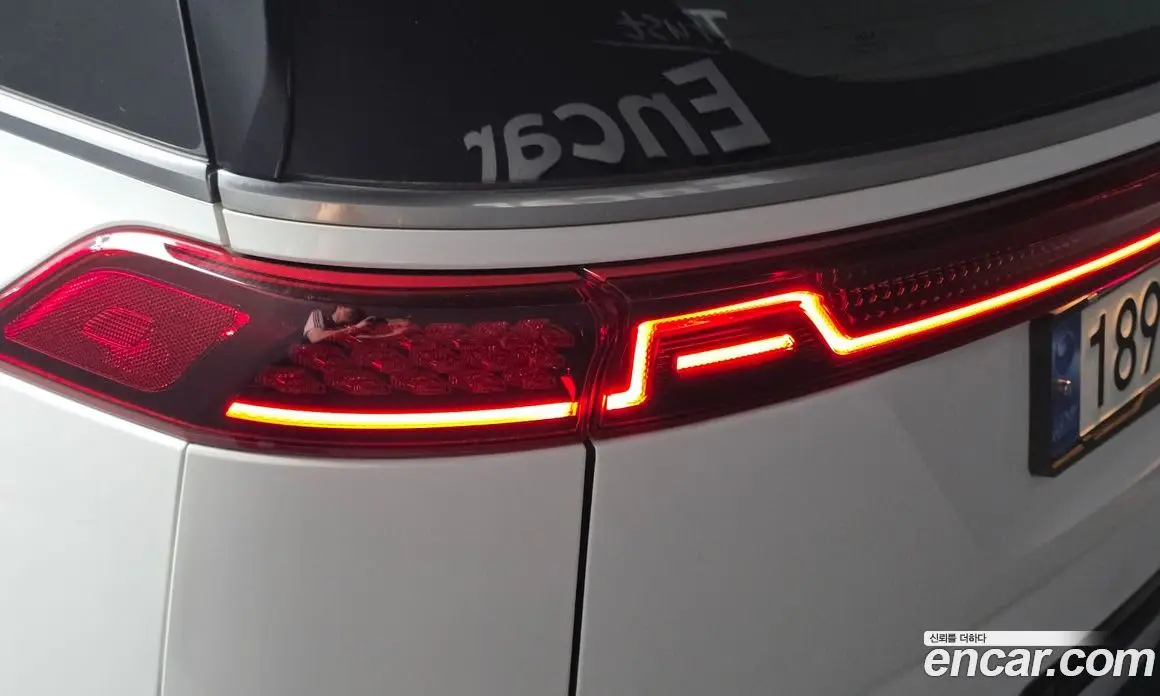 Kia Carnival 2023 3.5 автомат (гидро), фото 9