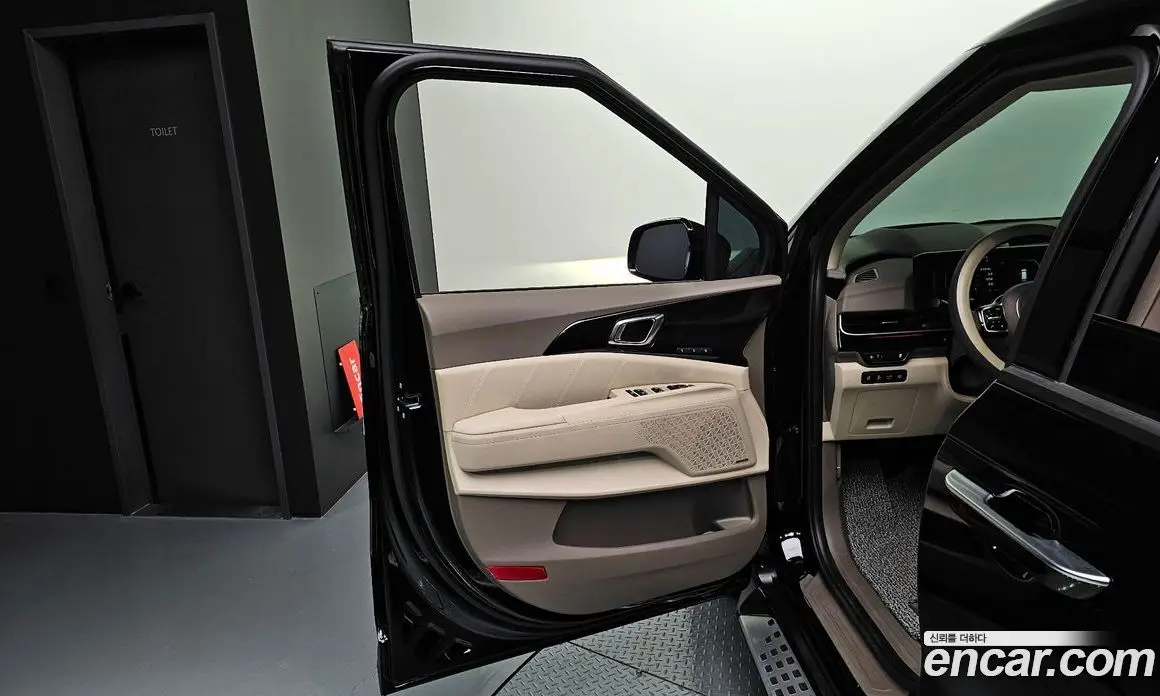 Kia Carnival 2024 1.6 автомат (гидро), фото 15