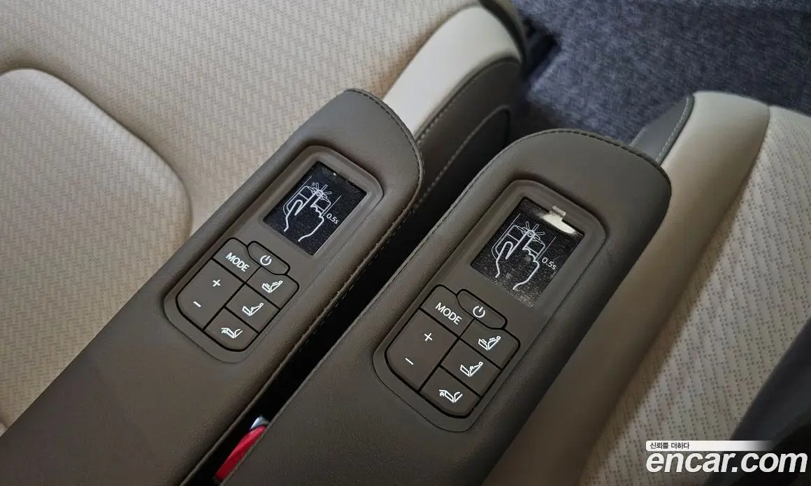 Kia Carnival 2024 1.6 автомат (гидро), фото 29