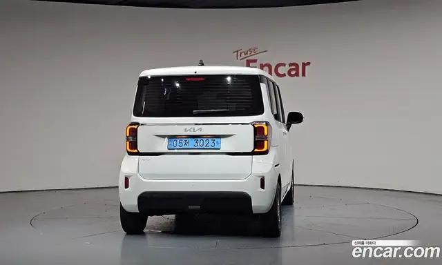 Kia Ray 2024 0.1 автомат (гидро), миниатюра 3