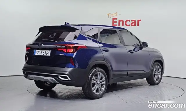 Kia Seltos 2021 1.6 автомат (гидро), миниатюра 2