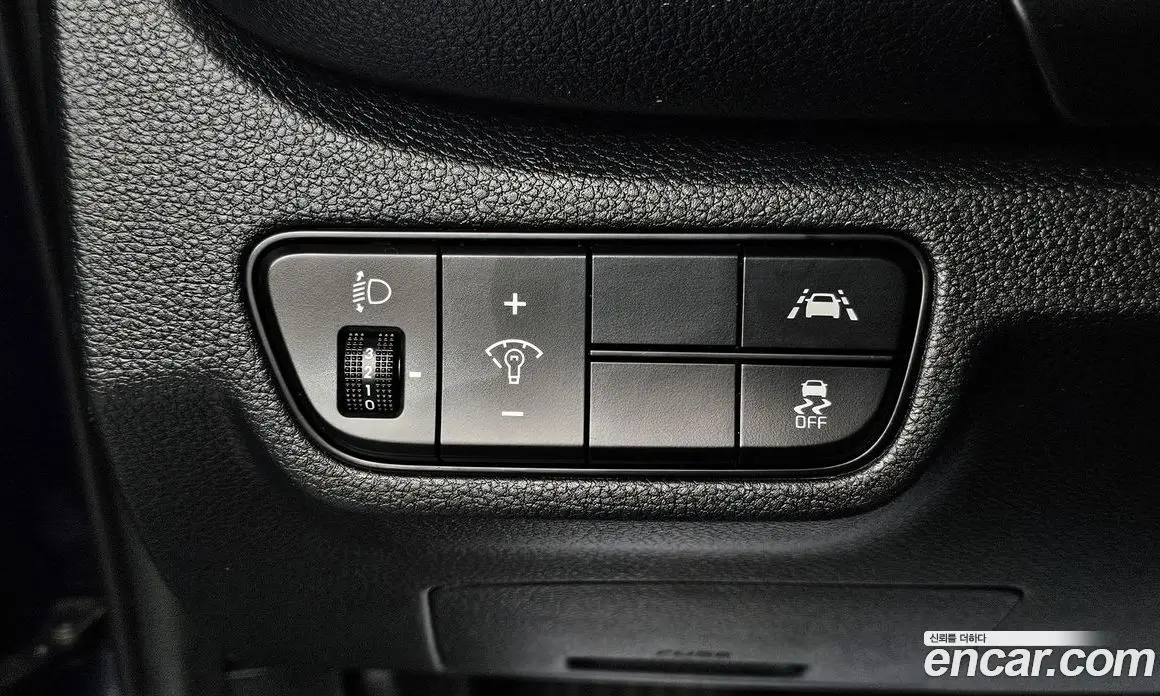 Kia Seltos 2021 1.6 автомат (гидро), фото 13