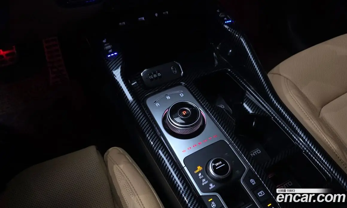 Kia Sorento 2021 2.5 автомат (гидро), фото 11