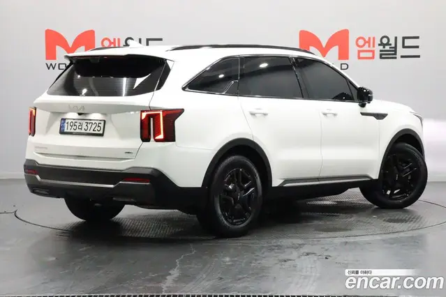 Kia Sorento 2024 1.6 автомат (гидро), миниатюра 3