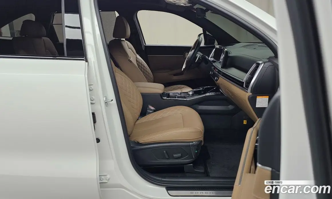 Kia Sorento 2024 1.6 автомат (гидро), фото 16