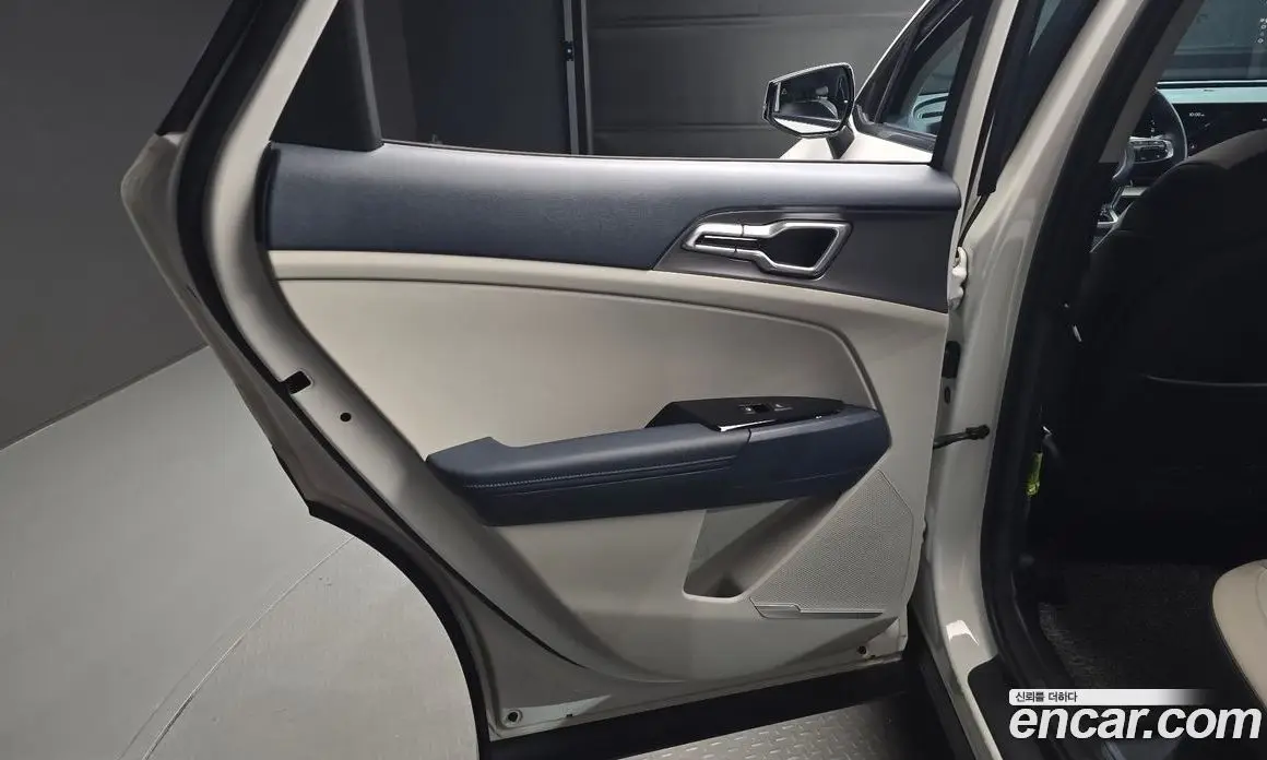 Kia Sportage 2022 1.6 автомат (гидро), фото 15