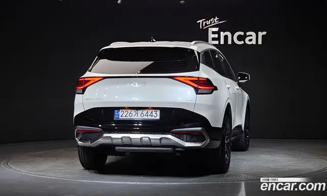 Kia Sportage 2022 1.6 автомат (гидро), миниатюра 4