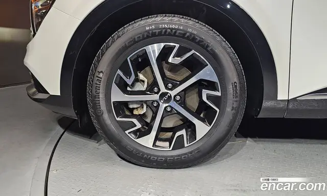 Kia Sportage 2022 1.6 автомат (гидро), миниатюра 5