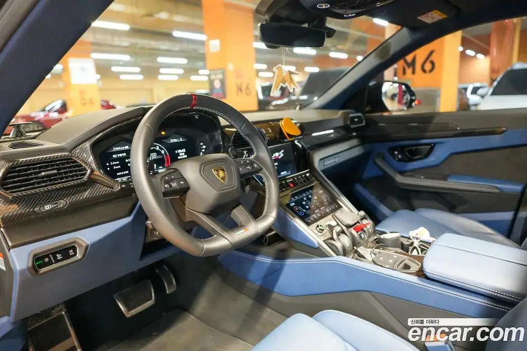 Lamborghini Urus 2023 4.0 автомат (гидро), фото 14 Lamborghini Urus 2023 4.0 автомат (гидро), фото 14