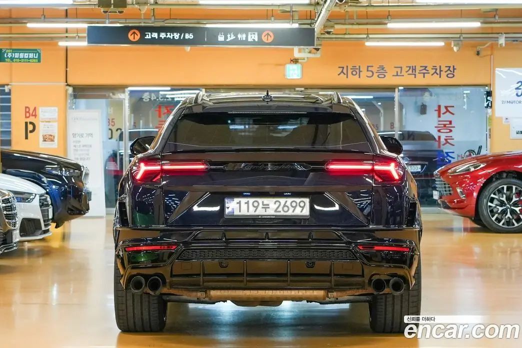 Lamborghini Urus 2023 4.0 автомат (гидро), фото 3 Lamborghini Urus 2023 4.0 автомат (гидро), фото 3