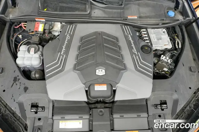 Lamborghini Urus 2023 4.0 автомат (гидро), миниатюра 6 Lamborghini Urus 2023 4.0 автомат (гидро), миниатюра 6