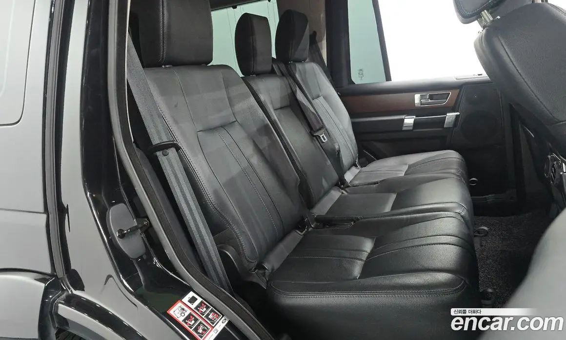Land Rover Discovery 2015 3.0 автомат (гидро), фото 11