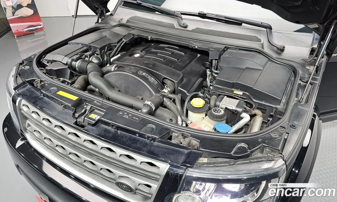 Land Rover Discovery 2015 3.0 автомат (гидро), фото 6