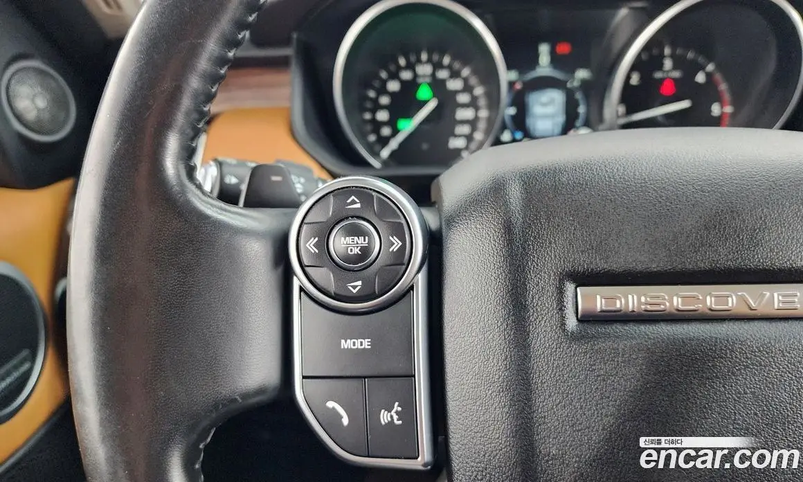 Land Rover Discovery 2017 3.0 автомат (гидро), фото 16