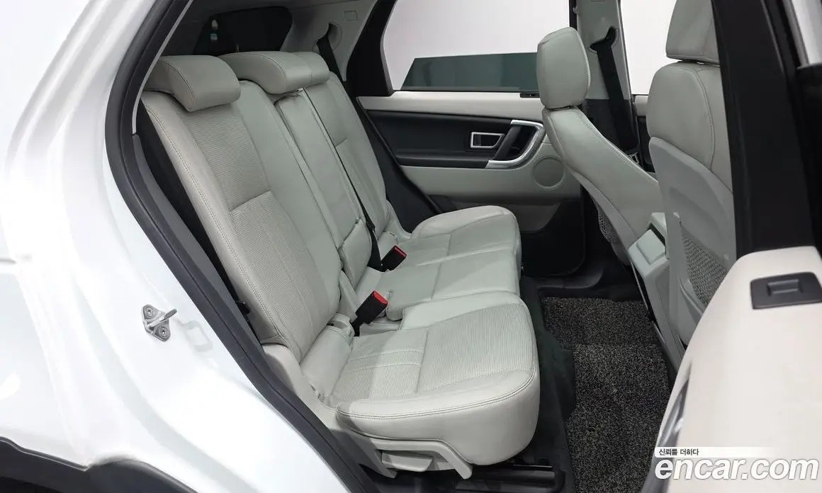Land Rover Discovery Sport 2018 2.0 автомат (гидро), фото 12