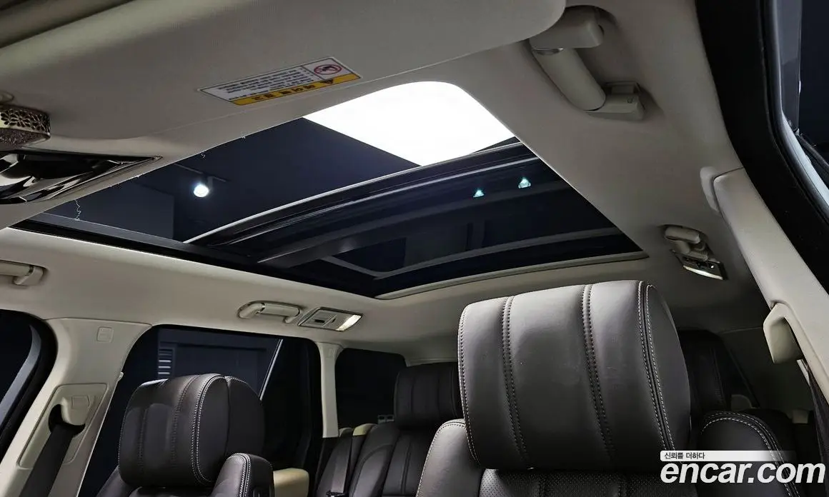 Land Rover Range Rover 2017 4.4 автомат (гидро), фото 17