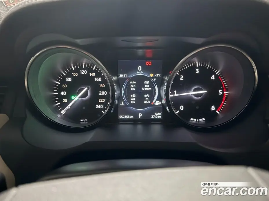 Land Rover Range Rover Evoque 2015 2.0 автомат (гидро), фото 13
