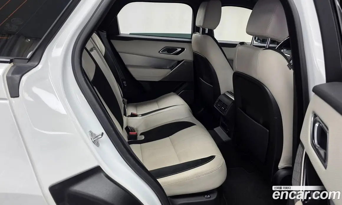 Land Rover Range Rover Velar 2018 2.0 автомат (гидро), фото 18